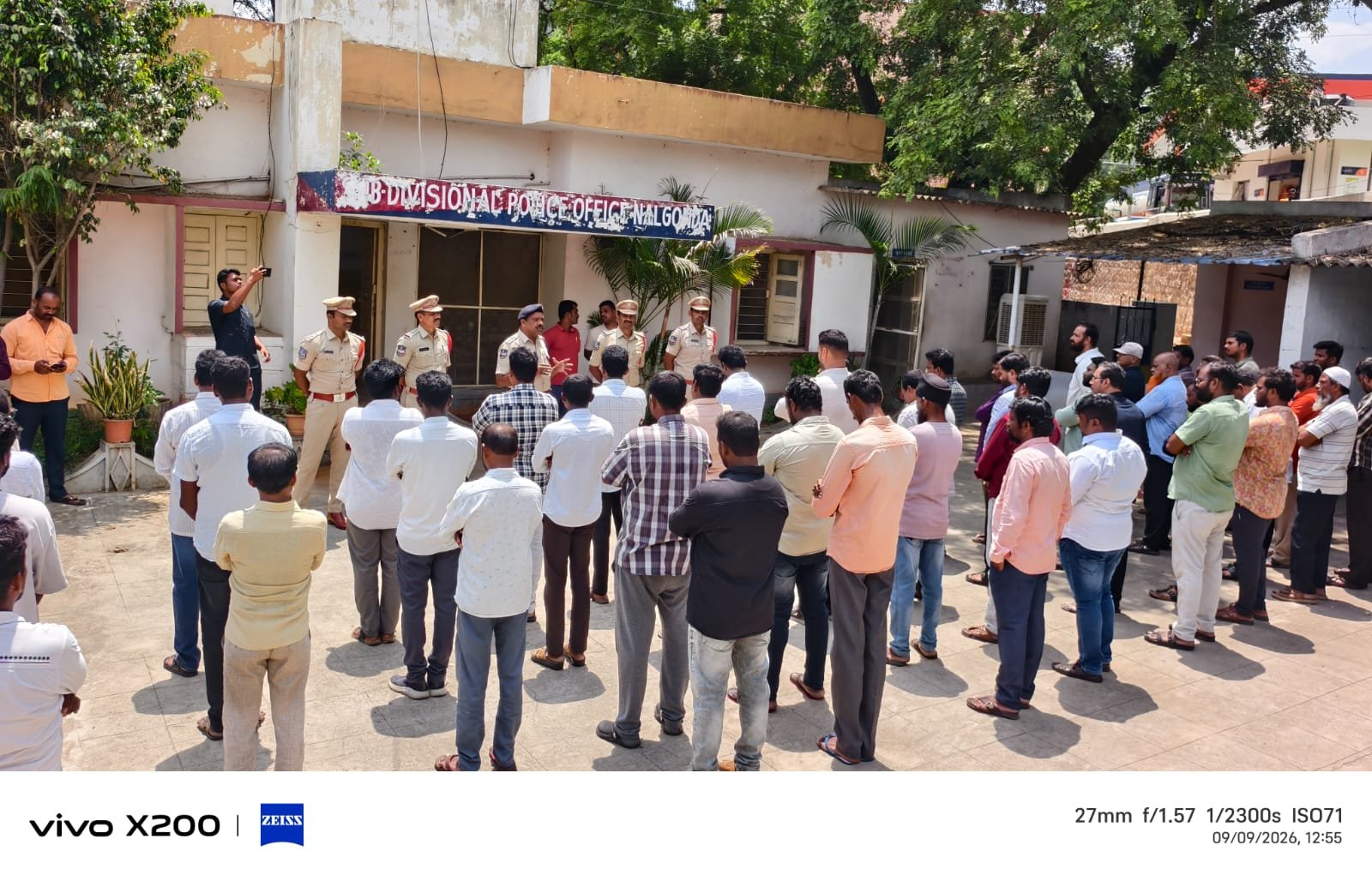 శాంతిభద్రతలకు విఘాతం కలిగిస్తే కఠిన చర్యలు – రౌడీ షీటర్లకు నల్గొండ డీఎస్పీ కె. శివరాం రెడ్డి హెచ్చరిక.. - Additional Image